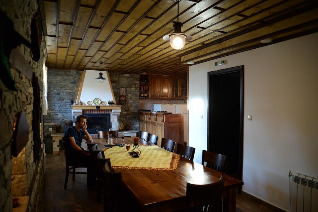 Delchevata Kushta V Leshten Dış mekan fotoğraf