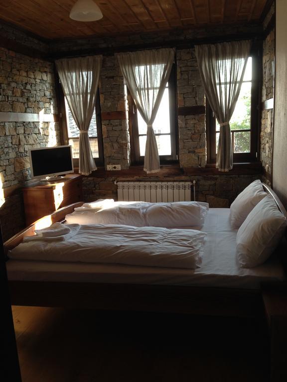 Delchevata Kushta V Leshten Oda fotoğraf